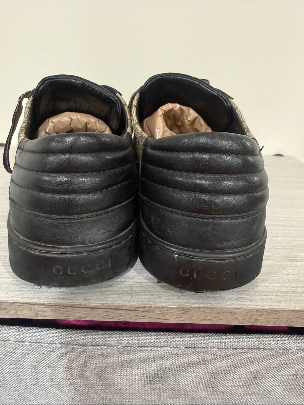 Gucci GG Supreme Black Tan Low Top Sneakers Monogram Trainers Size 9